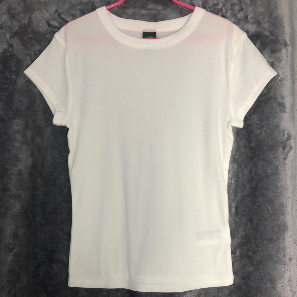 Basic plain white tee